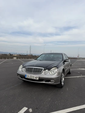 Mercedes-Benz E 220, снимка 6