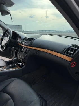 Mercedes-Benz E 220, снимка 14