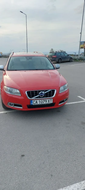 Обява за продажба на Volvo V70 2.5T Bi-fuel Bi-fuel Summum ~13 500 лв. - изображение 1