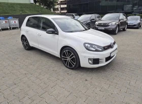     VW Golf 1.6