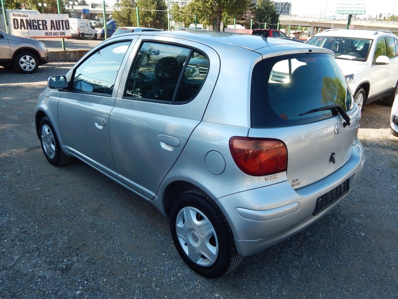 Toyota Yaris 1.0i* ЕВРО4* , снимка 6 - Автомобили и джипове - 46538746