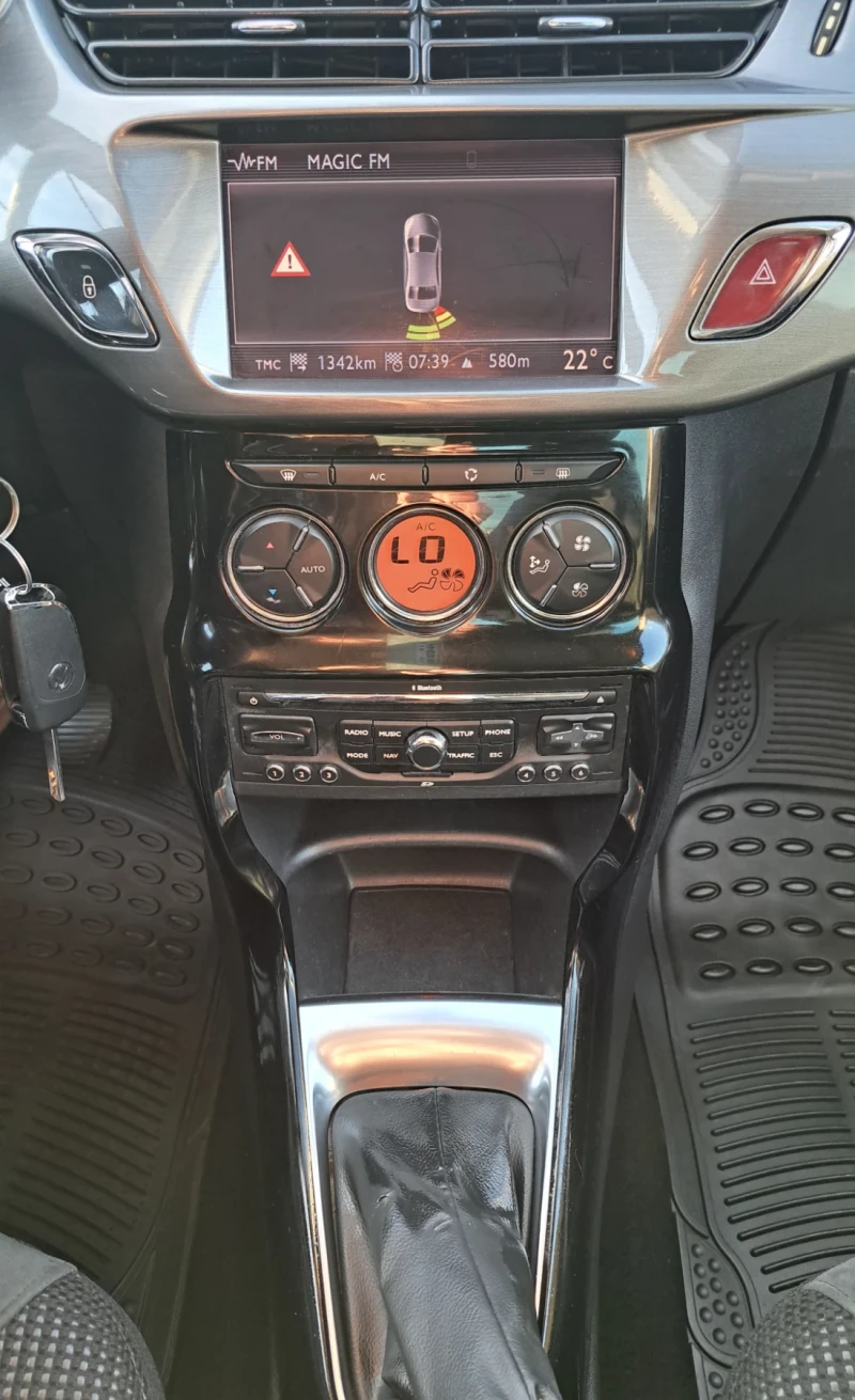 Citroen C3 1.6 HDI 90p.s.EXCLUSIVE, NAVI, PANORAMA , PARK , снимка 14 - Автомобили и джипове - 48629872