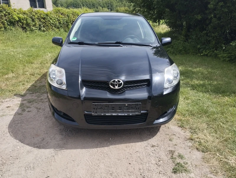 Toyota Auris, снимка 1 - Автомобили и джипове - 49029397