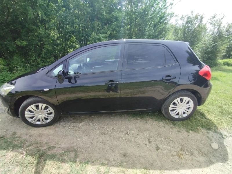 Toyota Auris, снимка 4 - Автомобили и джипове - 49029397