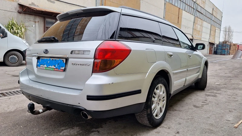 Subaru Outback, снимка 5 - Автомобили и джипове - 49209377