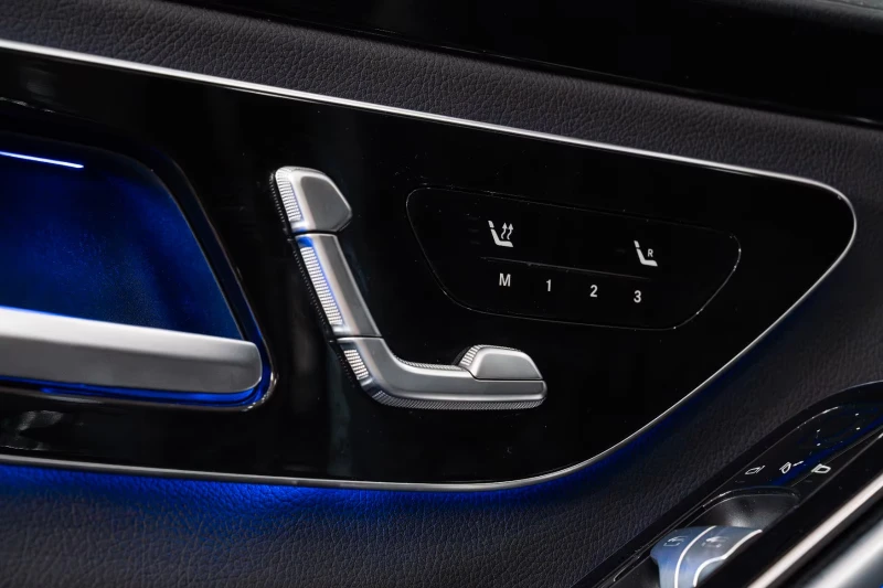 Mercedes-Benz S 400 d/4MATIC/330HP/AMG-LINE/LIM./NIGHT/BURM/LED/465fpr, снимка 15 - Автомобили и джипове - 51127849