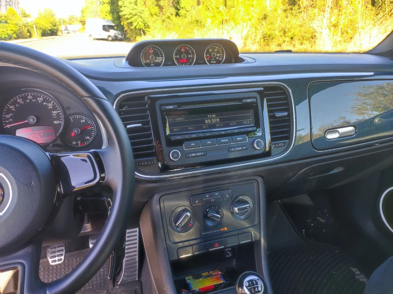 VW New beetle 2.0TSI, снимка 4 - Автомобили и джипове - 51395801
