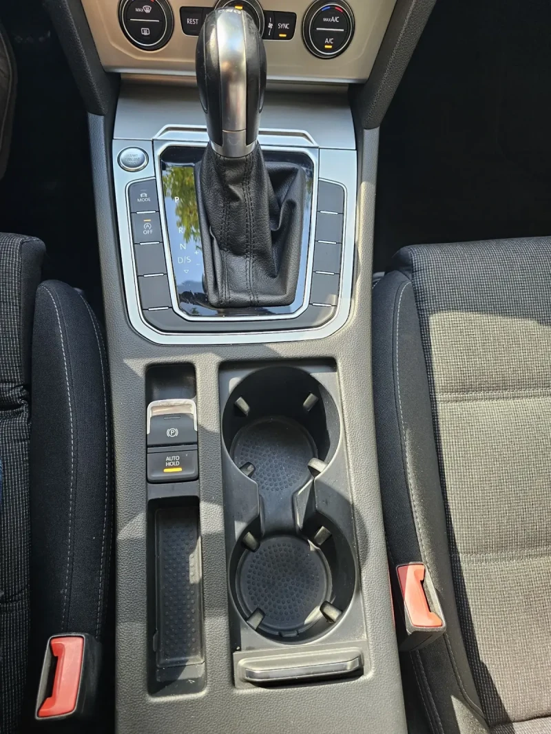 VW Passat 2.0tdi , снимка 13 - Автомобили и джипове - 52846065