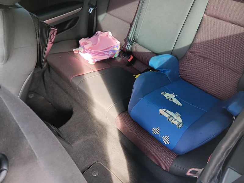 Audi A3 1.4 бензин 125кс напълно обслужен , снимка 10 - Автомобили и джипове - 51739116