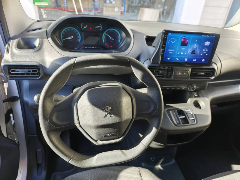 Peugeot Partner 50KWh N1, снимка 15 - Автомобили и джипове - 52089308