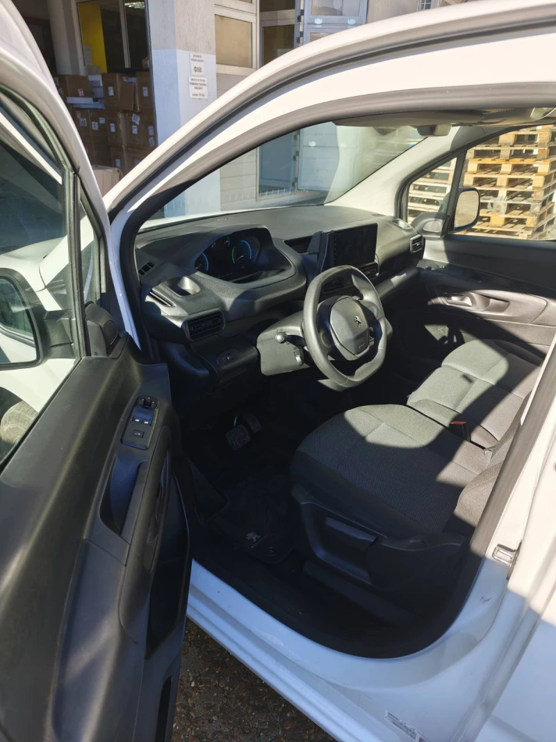 Peugeot Partner 50KWh N1, снимка 11 - Автомобили и джипове - 52089308