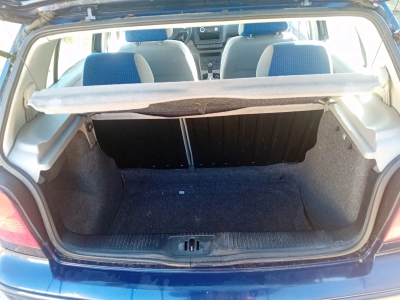 VW Polo 1.4MPI, снимка 5 - Автомобили и джипове - 52524341