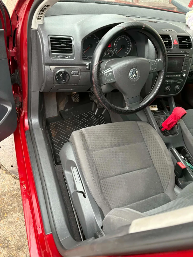 VW Golf, снимка 7 - Автомобили и джипове - 53012212