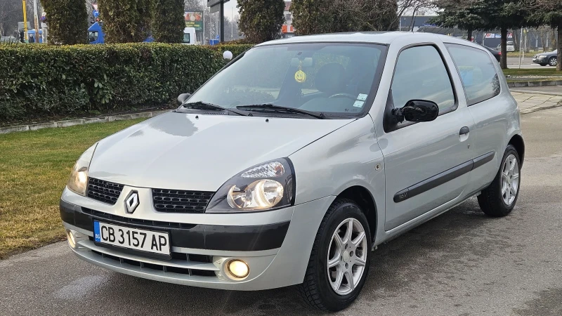 Renault Clio, снимка 2 - Автомобили и джипове - 53264095