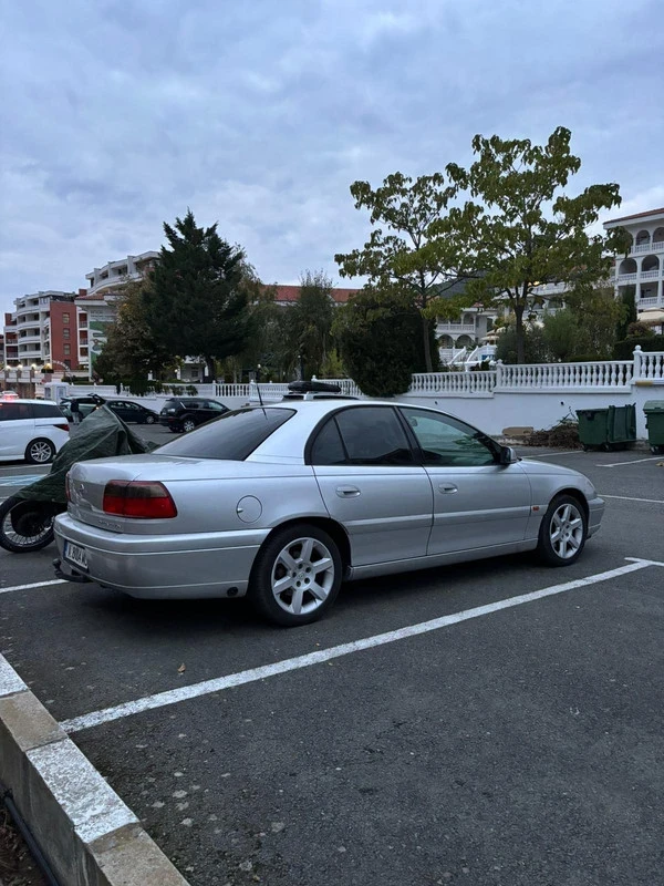 Opel Omega Opel Omega B 2.2 16v - LPG, снимка 10 - Автомобили и джипове - 53164921
