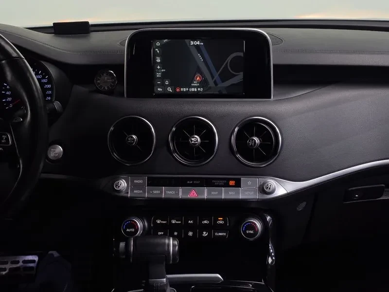 Kia Stinger 2.0 Turbo 2Wd Prime, снимка 12 - Автомобили и джипове - 55016117