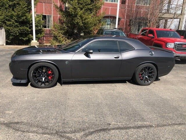 Dodge Challenger * SRT* Hellcat* RWD* KEYLESS* Camera* ПОДГРЕВ* , снимка 5 - Автомобили и джипове - 55640746