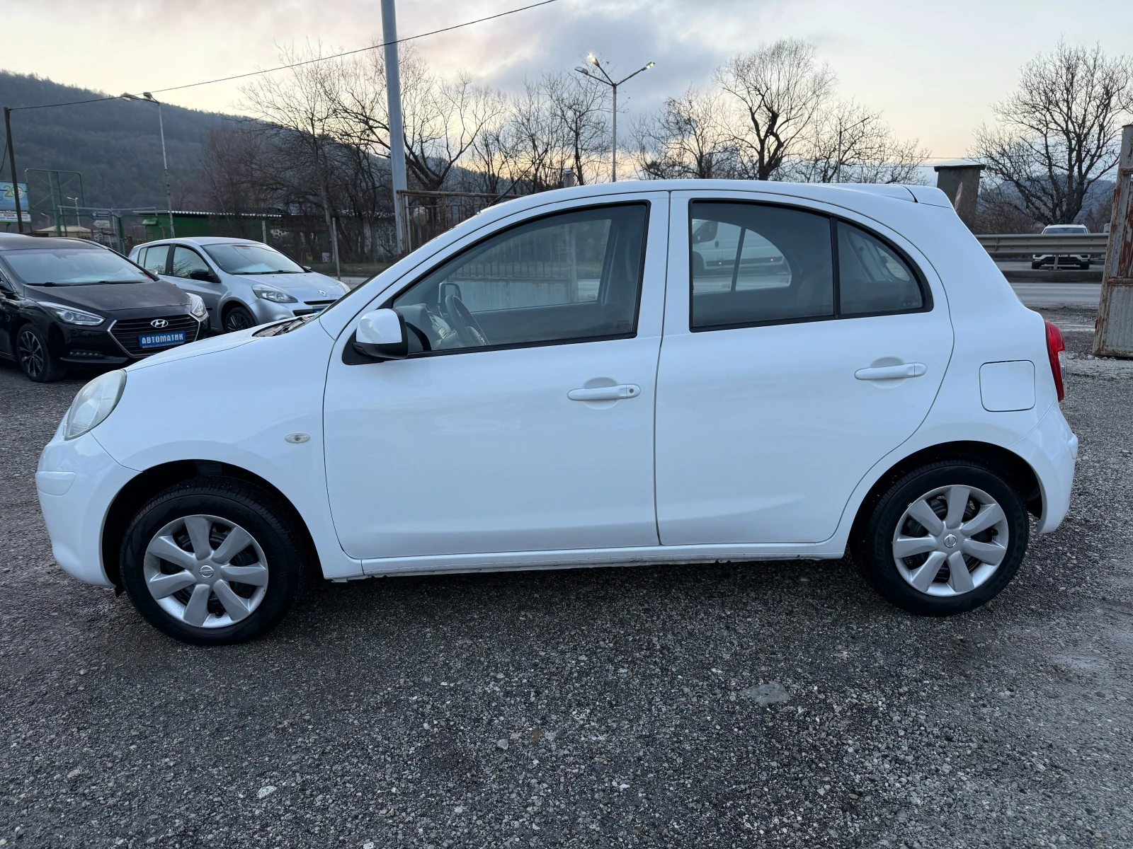 Nissan Micra 1.2i GAZOV-INJEKCION - изображение 3