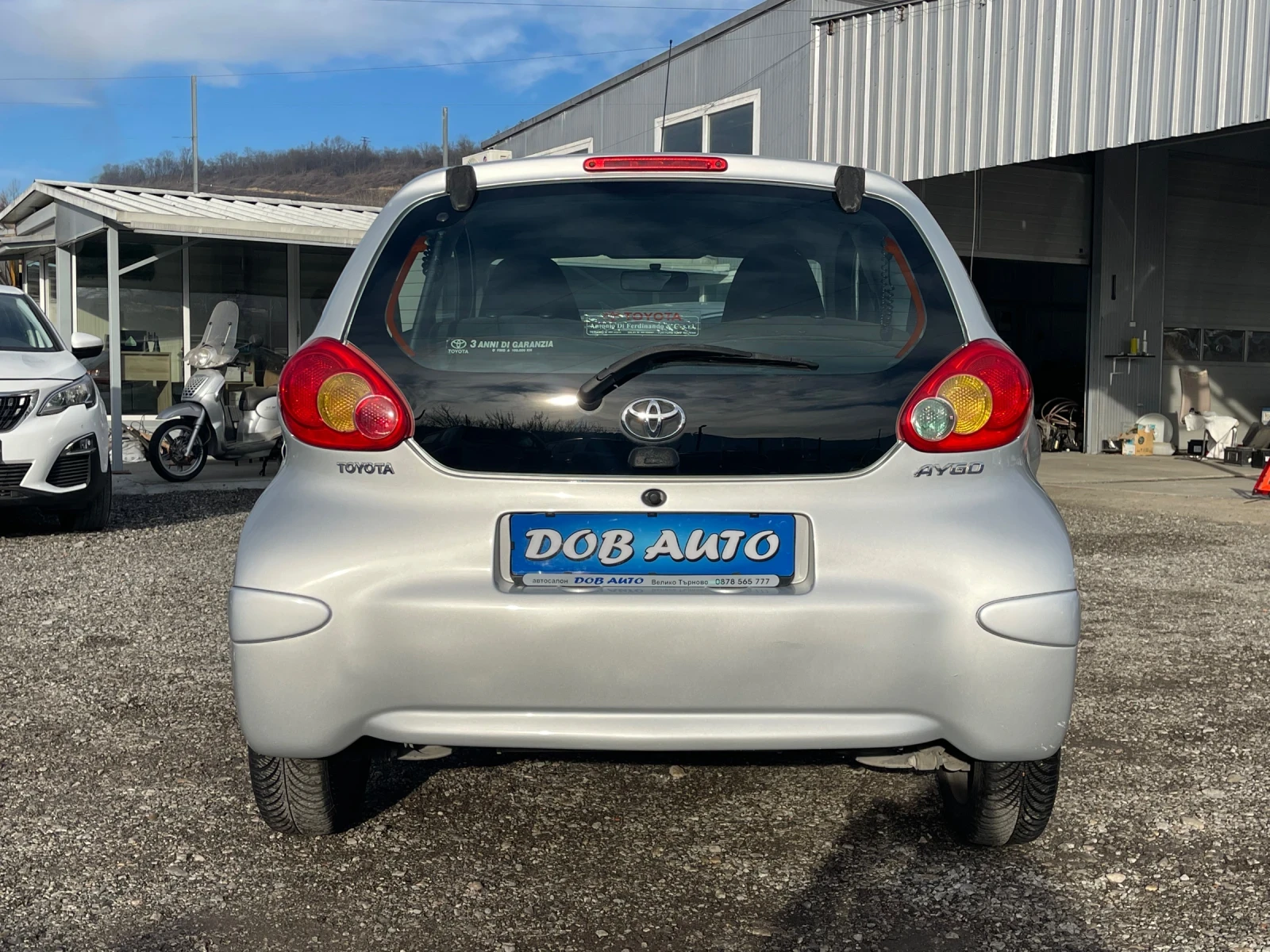 Toyota Aygo 1.0i - 68к.с-99000km! - изображение 4