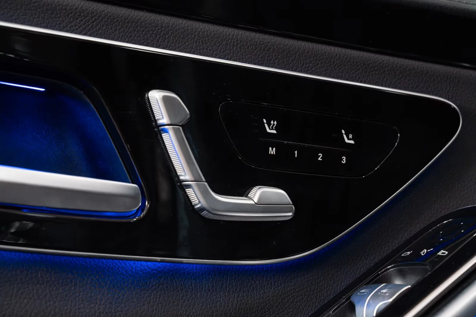 Mercedes-Benz S 400 d/4MATIC/330HP/AMG-LINE/LIM./NIGHT/BURM/LED/465fpr | Mobile.bg   15