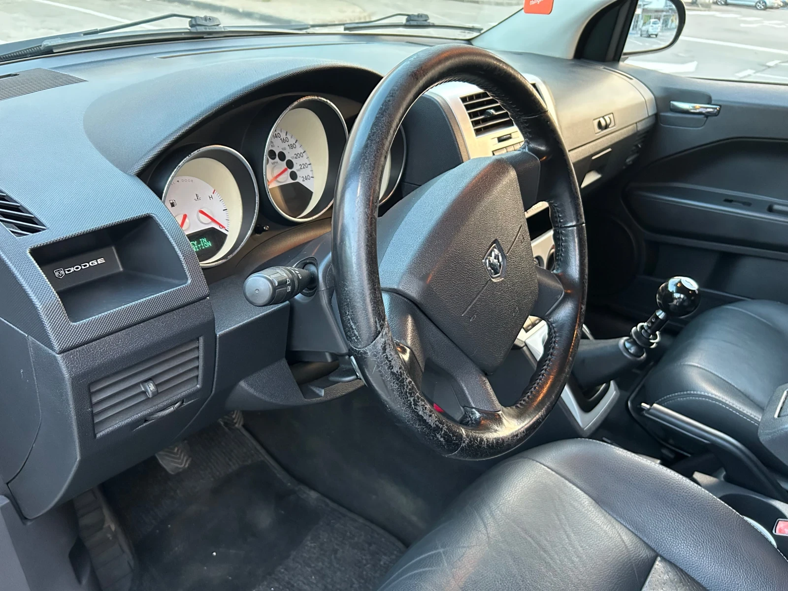 Dodge Caliber  - изображение 9
