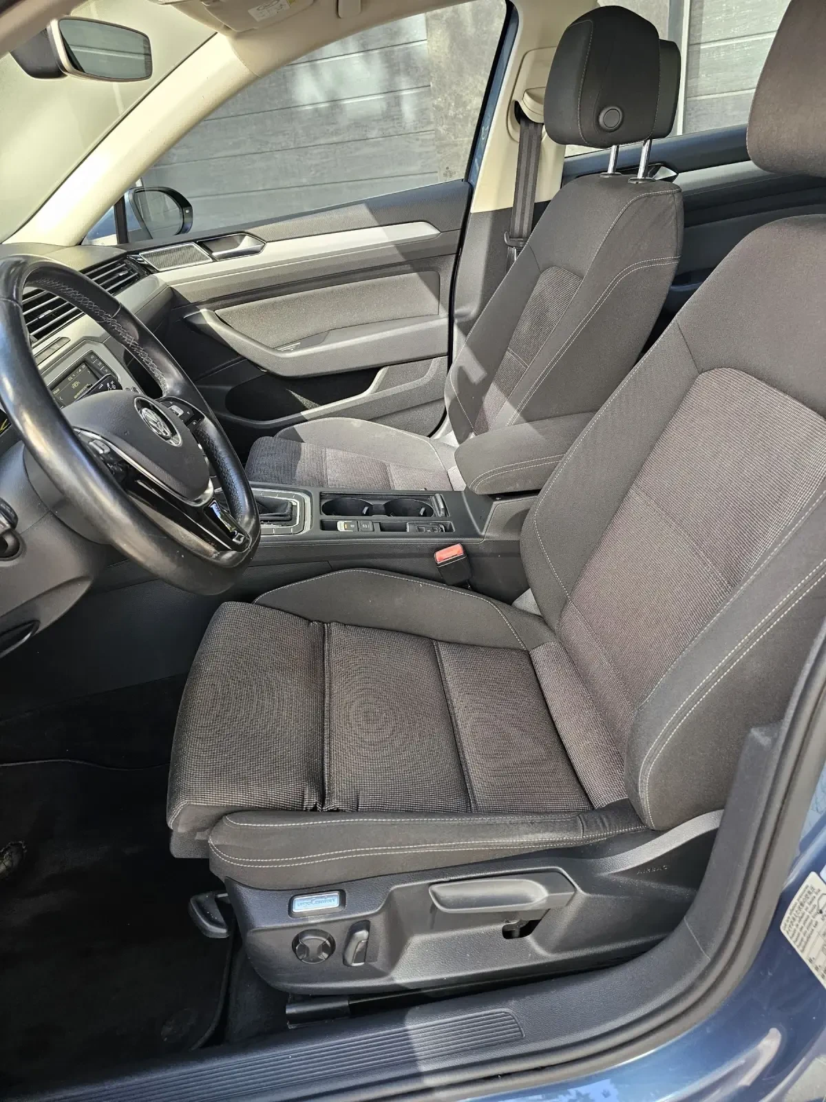 VW Passat 2.0tdi  - изображение 10