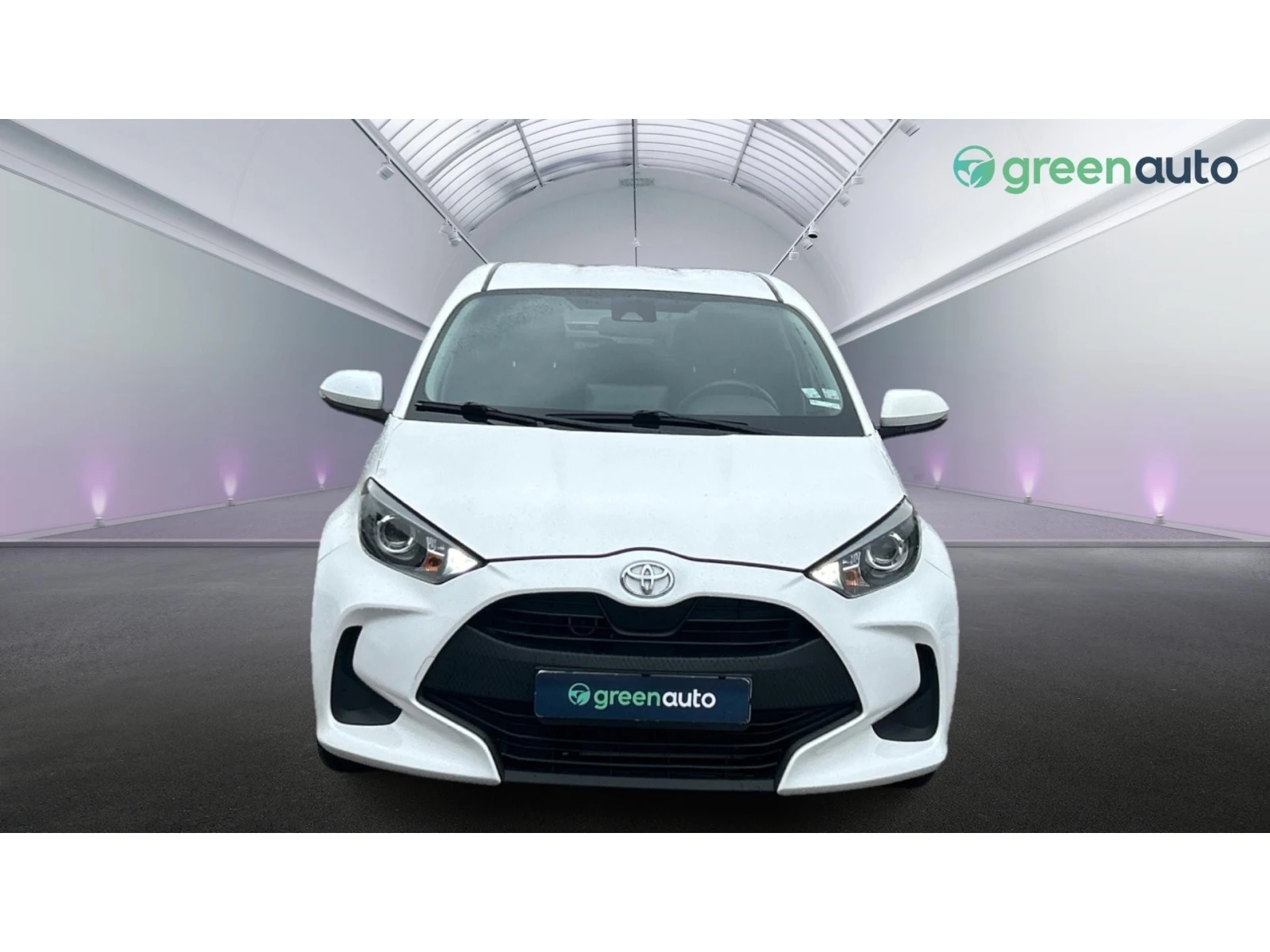 Toyota Yaris 1.5i M/T, Месечна вноска от 344 лв. - изображение 5