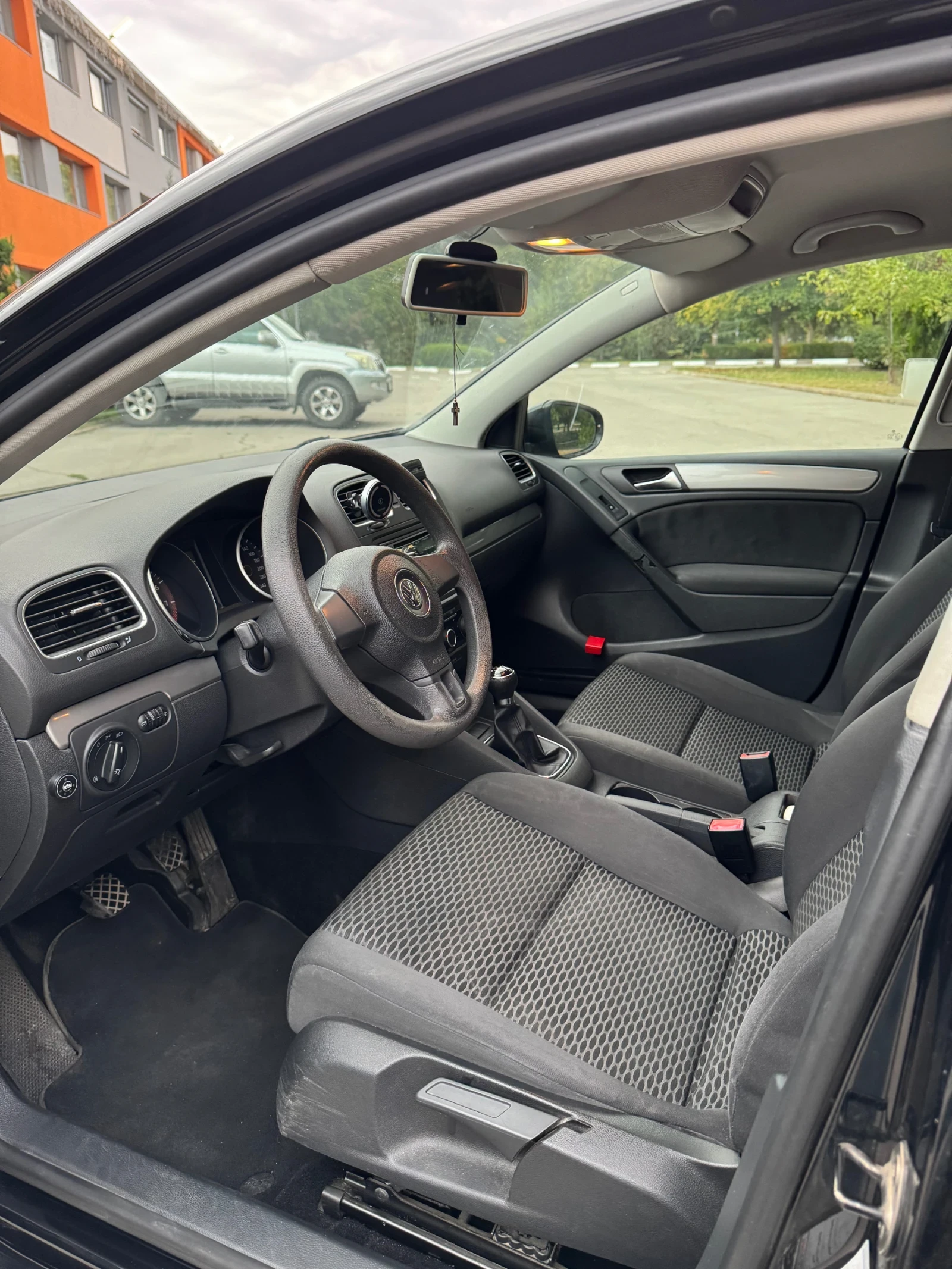 VW Golf 1.4, газов инжекцион  - изображение 8