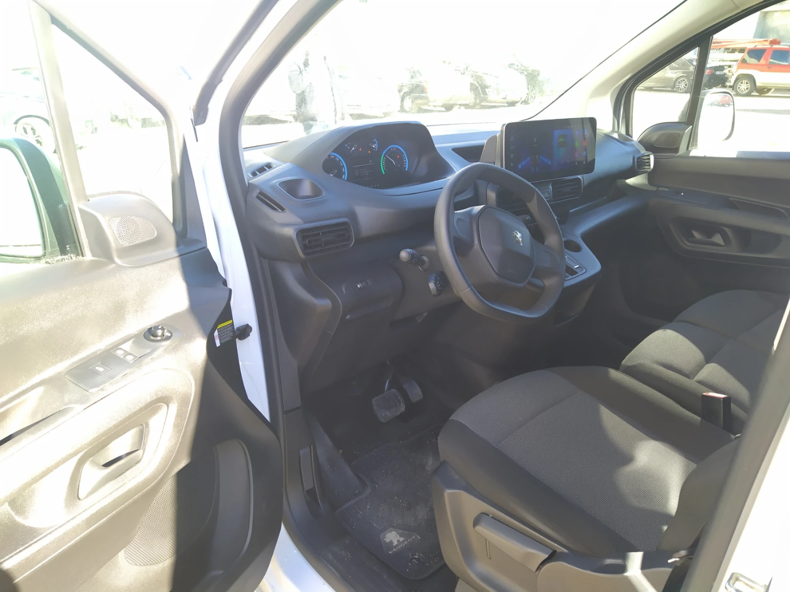 Peugeot Partner 50KWh N1 | Mobile.bg � ����������� 11