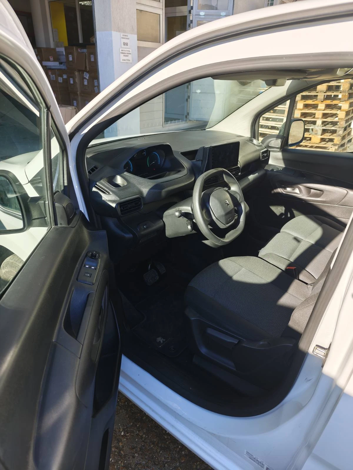 Peugeot Partner 50KWh N1 | Mobile.bg   11