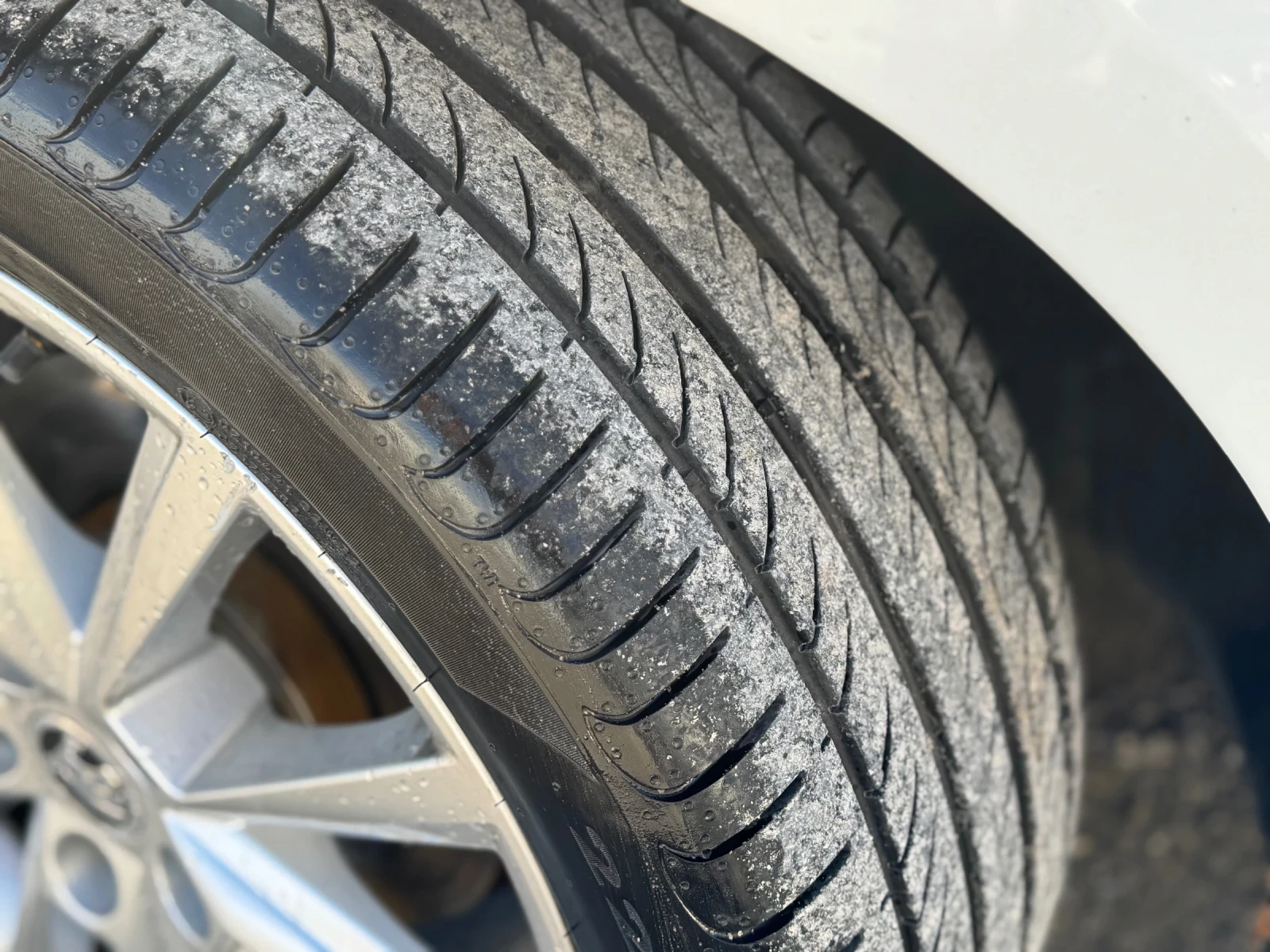 Skoda Octavia 1.6TDI DSG ЛИЗИНГ 100% ОДОБРЕНИЕ^БАРТЕР - изображение 8