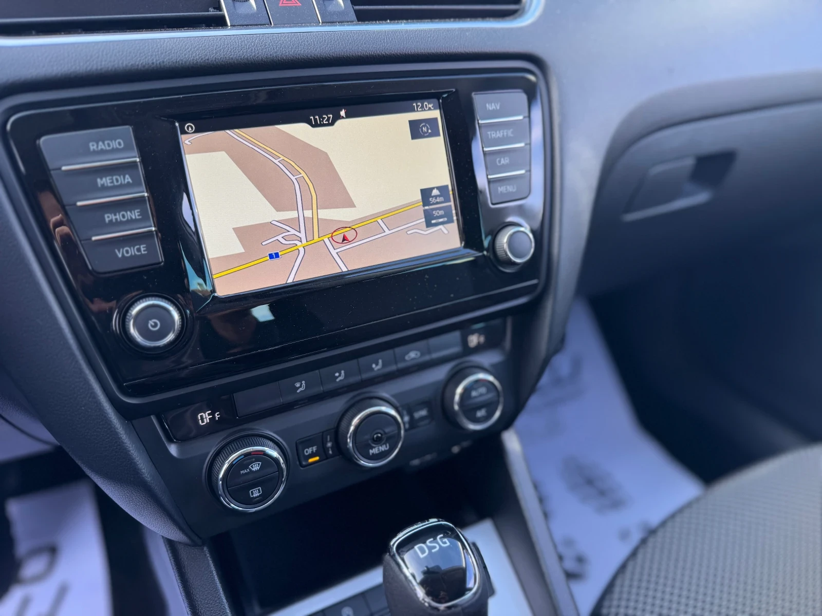 Skoda Octavia 1.6TDI DSG  100% ^ | Mobile.bg   15