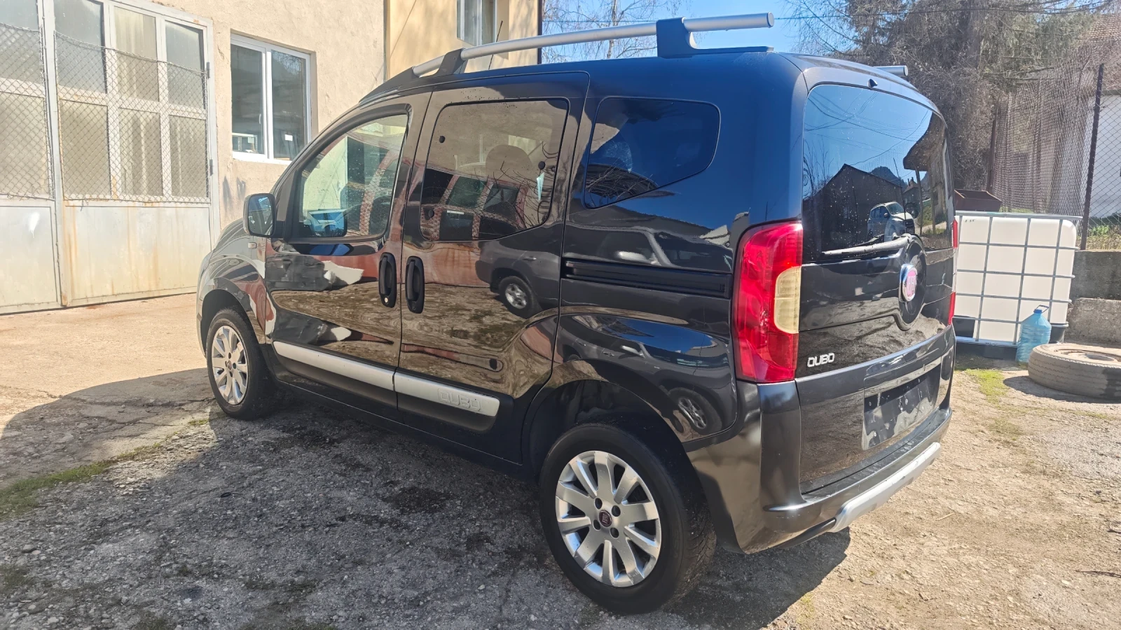 Fiat Qubo, снимка 4 - Автомобили и джипове - 53797445