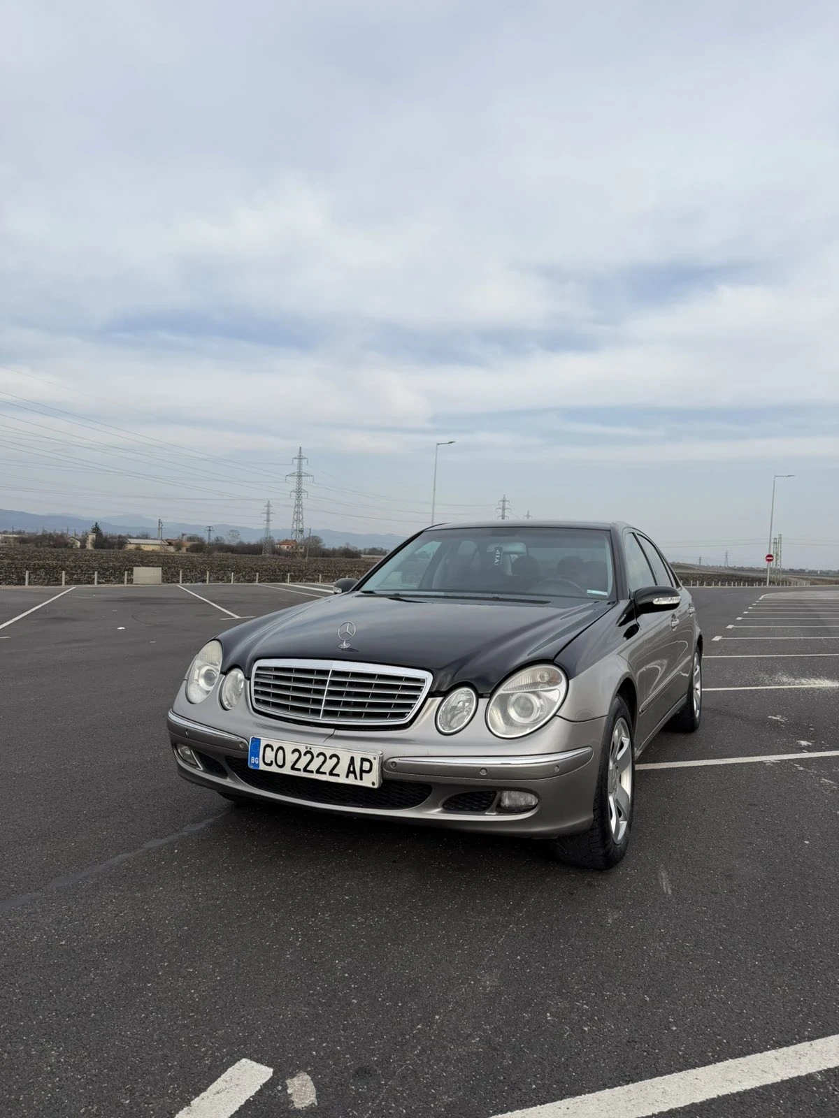 Mercedes-Benz E 220, снимка 6 - Автомобили и джипове - 53875135