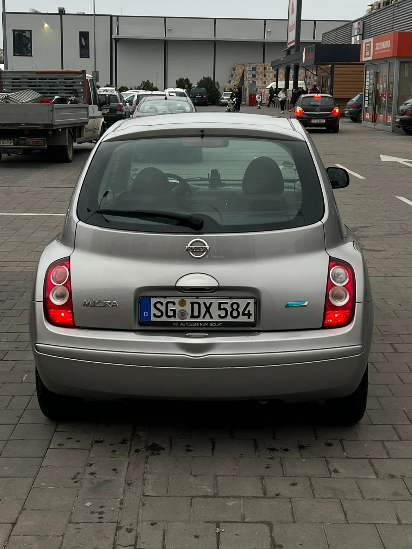 Nissan Micra, снимка 4 - Автомобили и джипове - 53952575