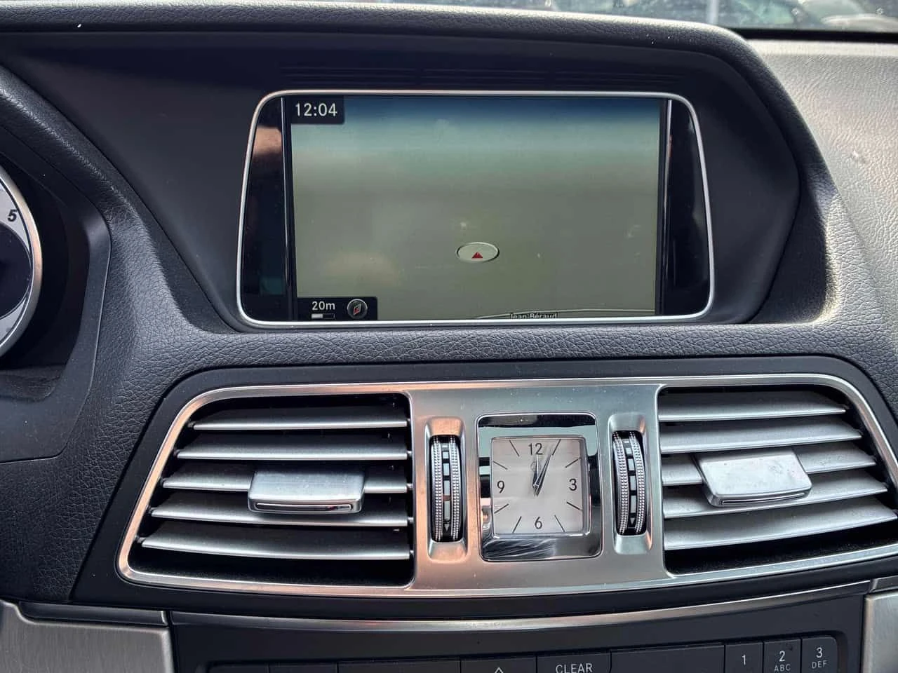 Mercedes-Benz E 400 ОБДУХВАНЕ* HARMAN/KARDON* ПАНОРАМА* 360КАМЕРИ* , снимка 9 - Автомобили и джипове - 53971320