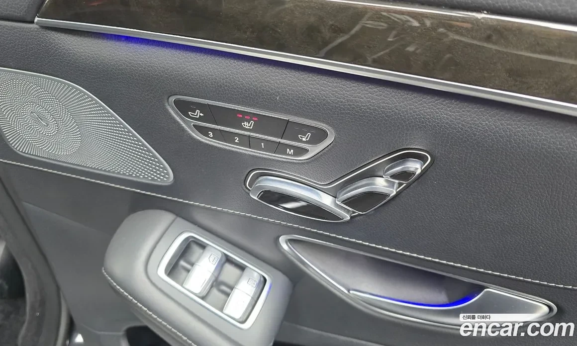 Mercedes-Benz S 63 AMG FACELIFT RETROFIT* 360* ОБДУХ* МАСАЖ* AMBIENT* CAR, снимка 12 - Автомобили и джипове - 54079982