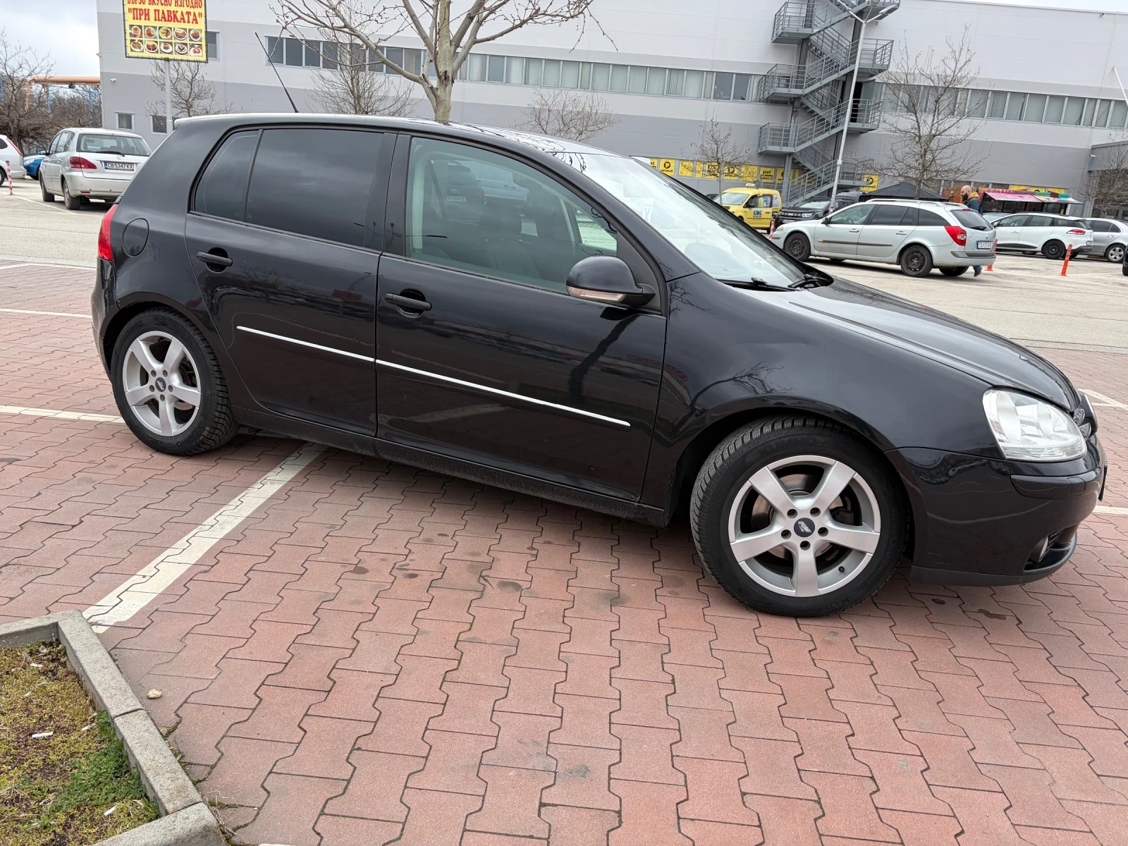 VW Golf Golf 5 4 motion, снимка 3 - Автомобили и джипове - 54119214