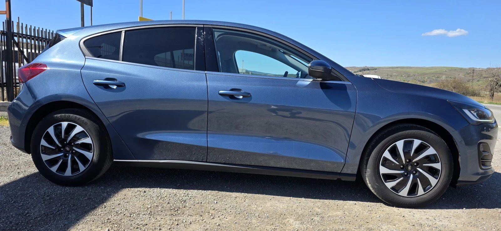 Ford Focus 1.0  EcoBoost Hybrid-125hp-Titanium, снимка 4 - Автомобили и джипове - 54135774