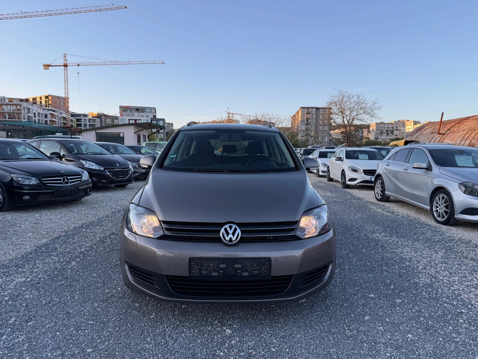 VW Golf Plus 1.4 TSI, снимка 2 - Автомобили и джипове - 54335881