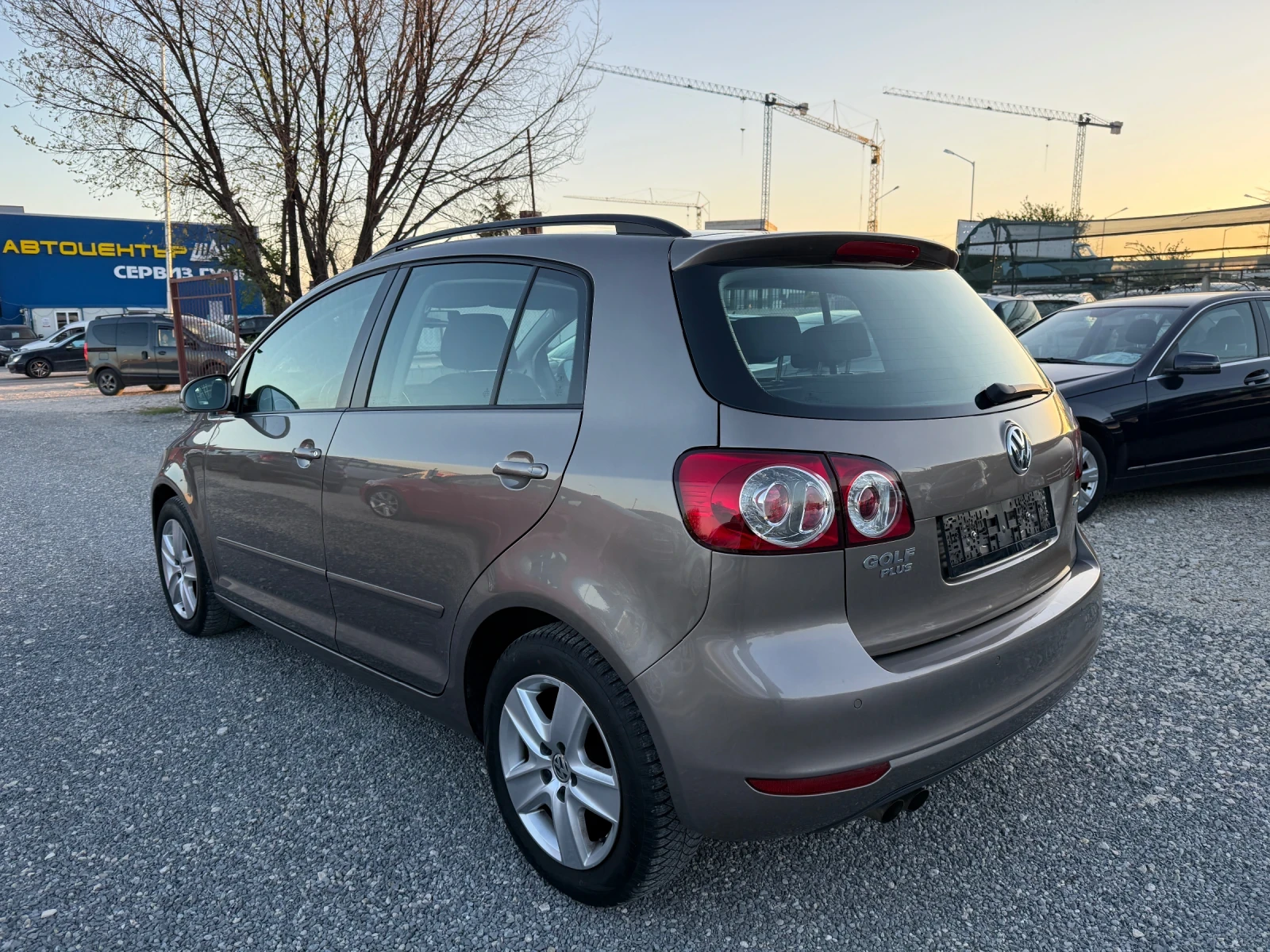 VW Golf Plus 1.4 TSI, снимка 5 - Автомобили и джипове - 54335881