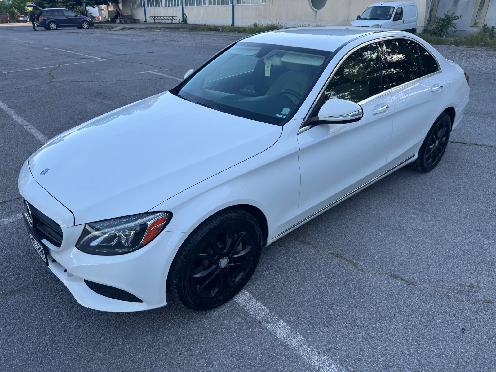 Mercedes-Benz C 300 4MATIC, снимка 6 - Автомобили и джипове - 54722559