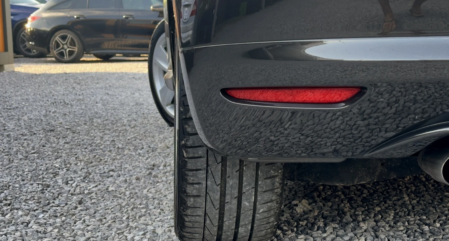 VW Scirocco 2.0TDi Autom.Navi Подгрев Xenon, снимка 17 - Автомобили и джипове - 54852670
