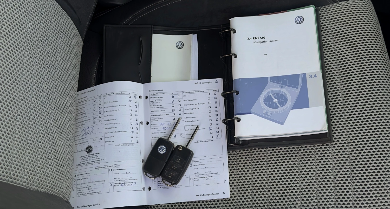 VW Scirocco 2.0TDi Autom.Navi Подгрев Xenon, снимка 16 - Автомобили и джипове - 54852670