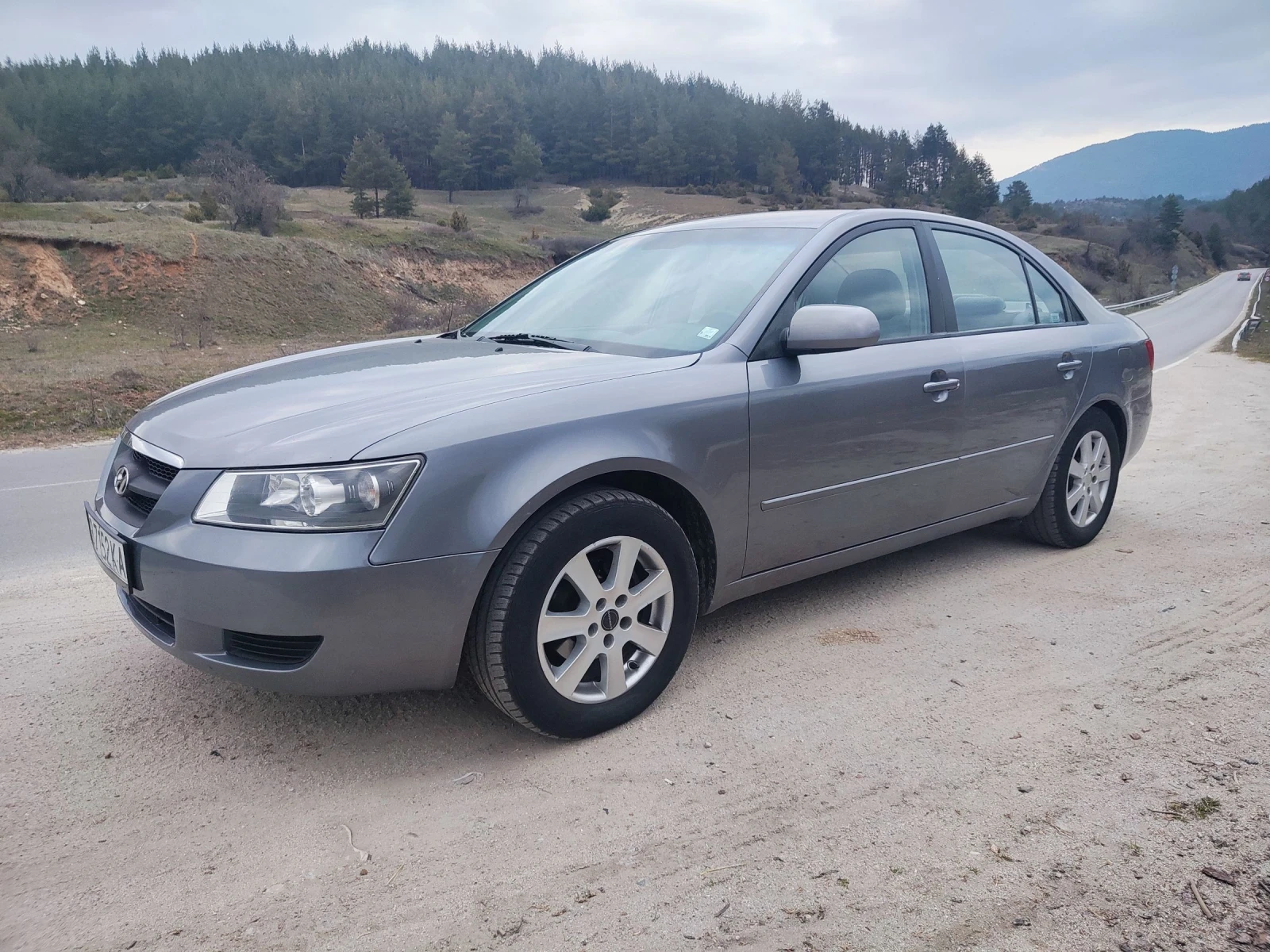 Hyundai Sonata 2.4 LPG, снимка 10 - Автомобили и джипове - 55102628