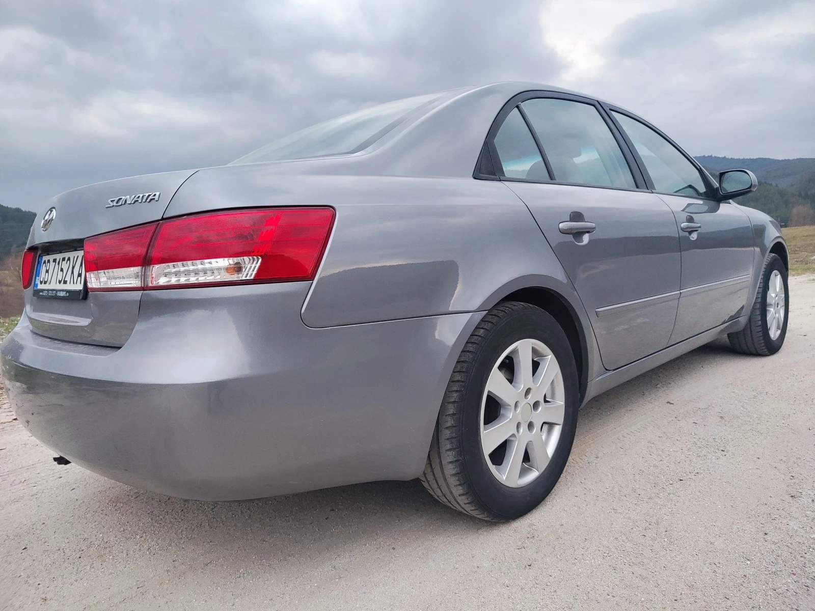Hyundai Sonata 2.4 LPG, снимка 6 - Автомобили и джипове - 55102628