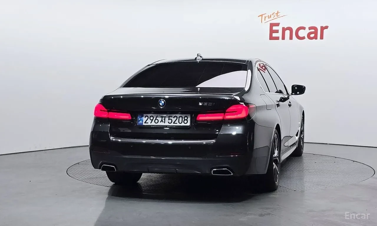 BMW 530 M* SPORT* ОБДУХВАНЕ* ХЕДЪП* МЪРТВ* ТОЧКА* КАМЕРА* , снимка 13 - Автомобили и джипове - 55121270