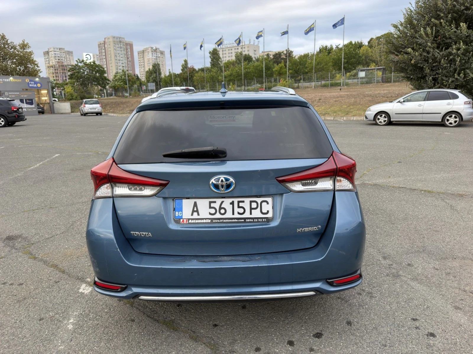 Toyota Auris 1.8 Hybrid | Mobile.bg � ����������� 5