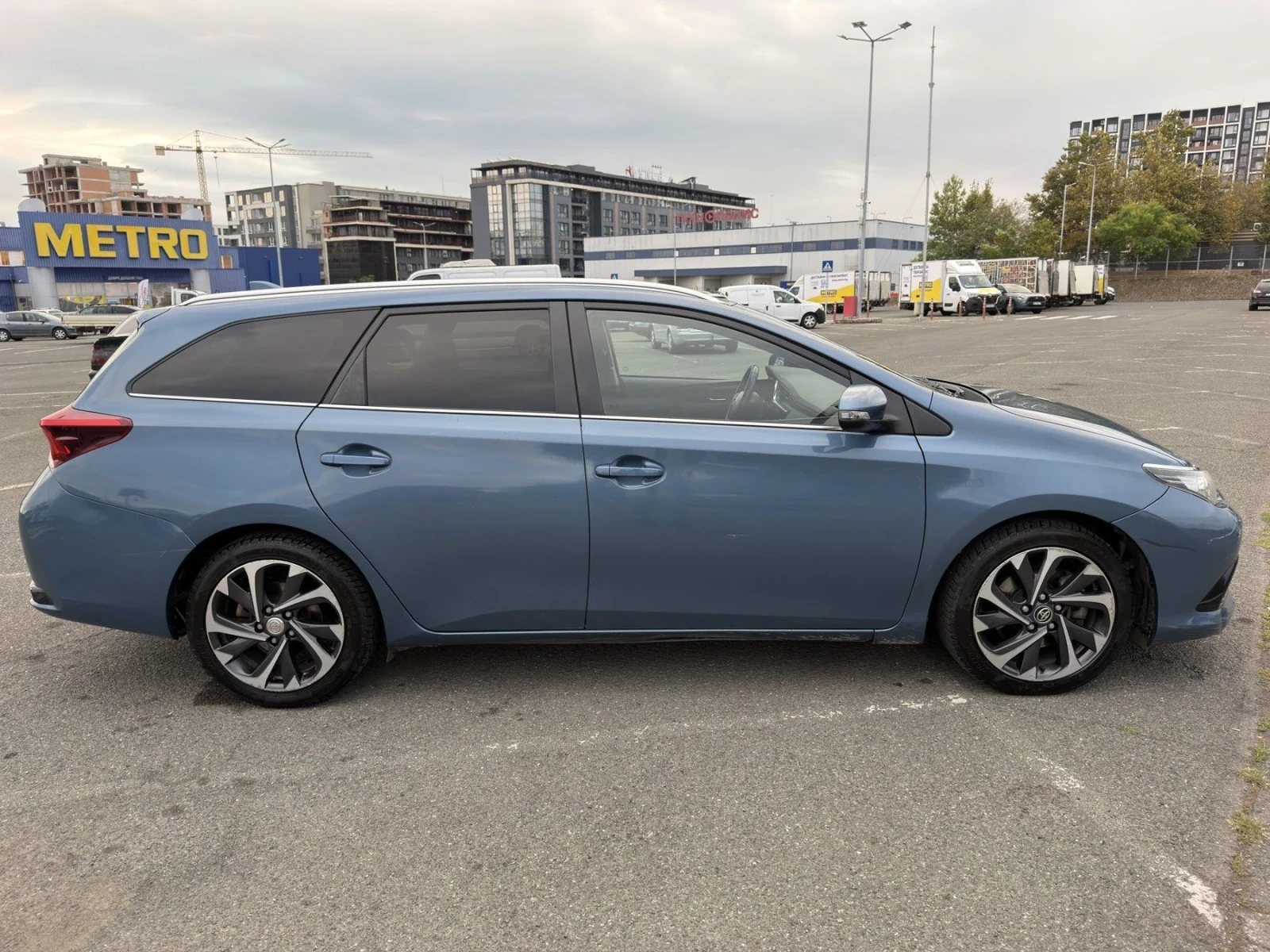 Toyota Auris 1.8 Hybrid | Mobile.bg � ����������� 4