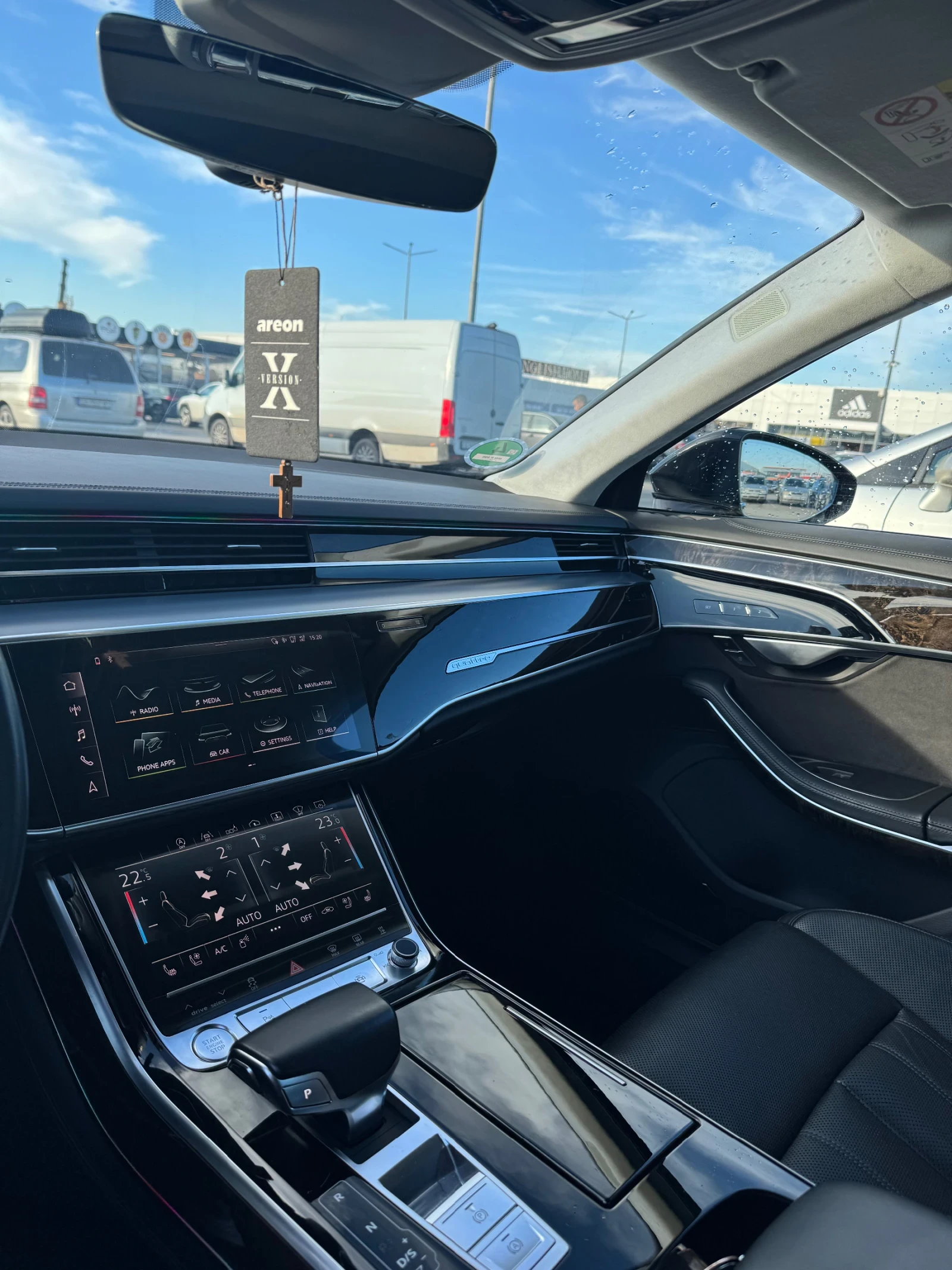 Audi A8, снимка 5 - Автомобили и джипове - 56613206